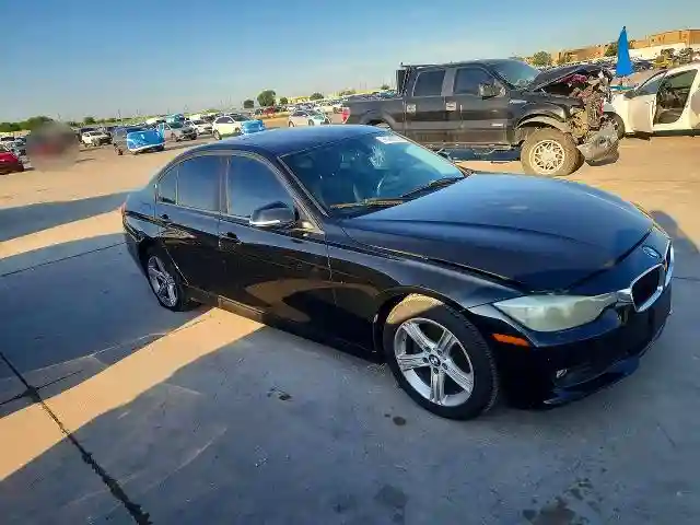 WBA3B5C58DF597992 2013 BMW 3 SERIES-3