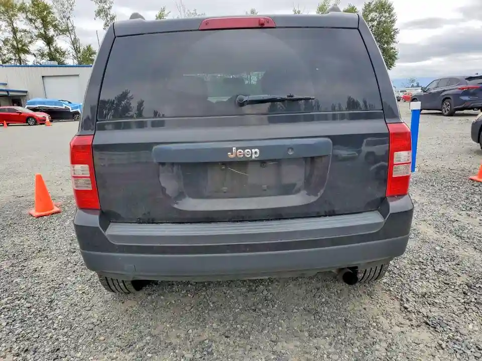 1C4NJPBA4ED692538 2014 JEEP PATRIOT-5