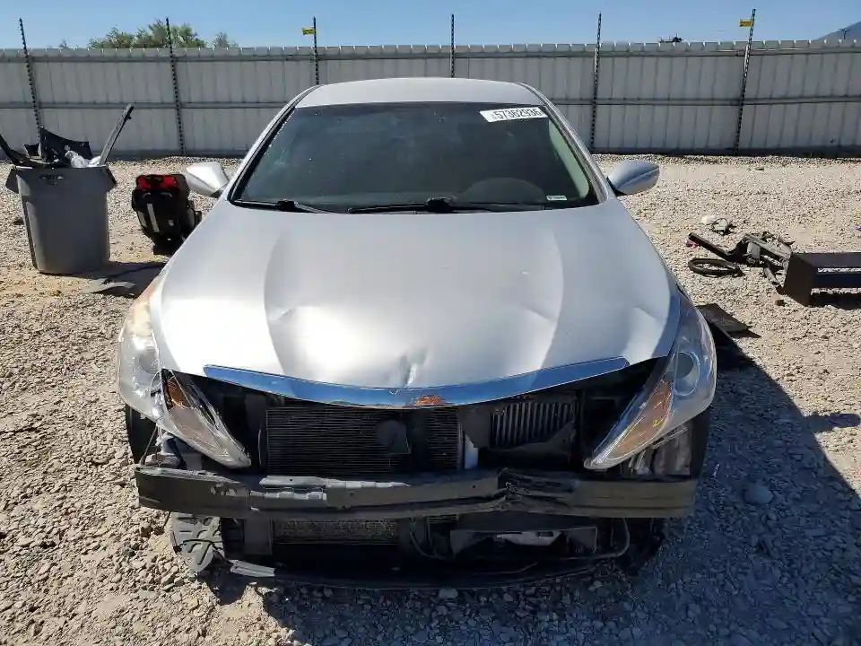 5NPEC4AB5DH779375 2013 HYUNDAI SONATA-4