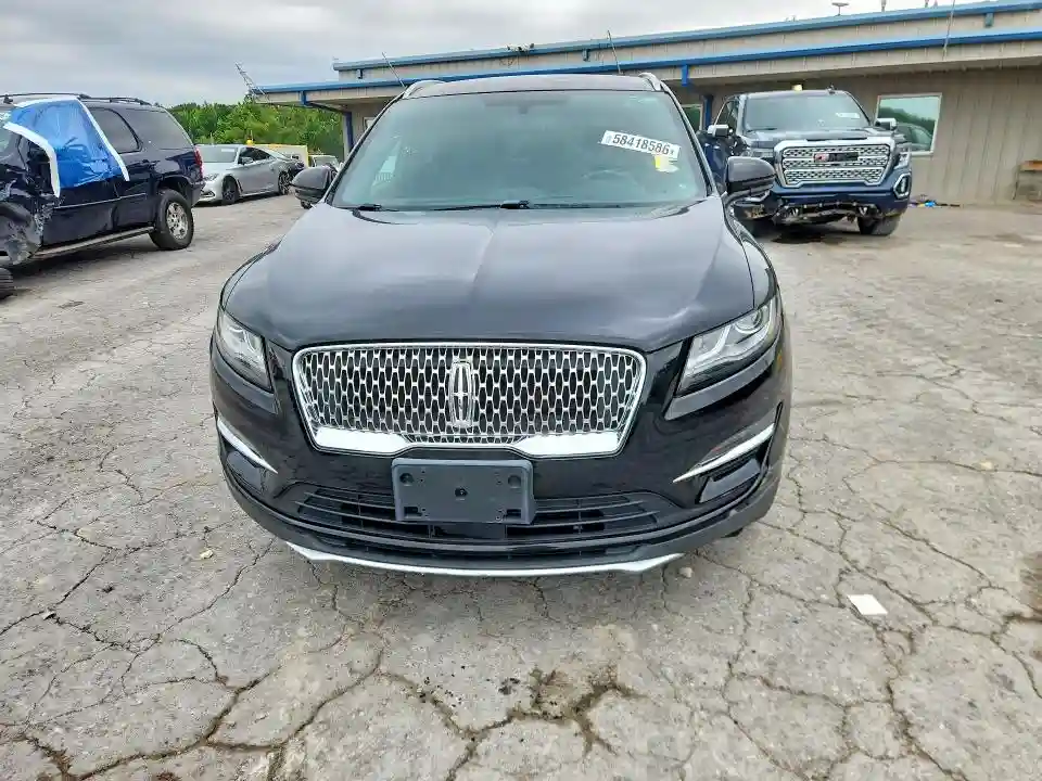 5LMCJ2C9XKUL08524 2019 LINCOLN MKC-4