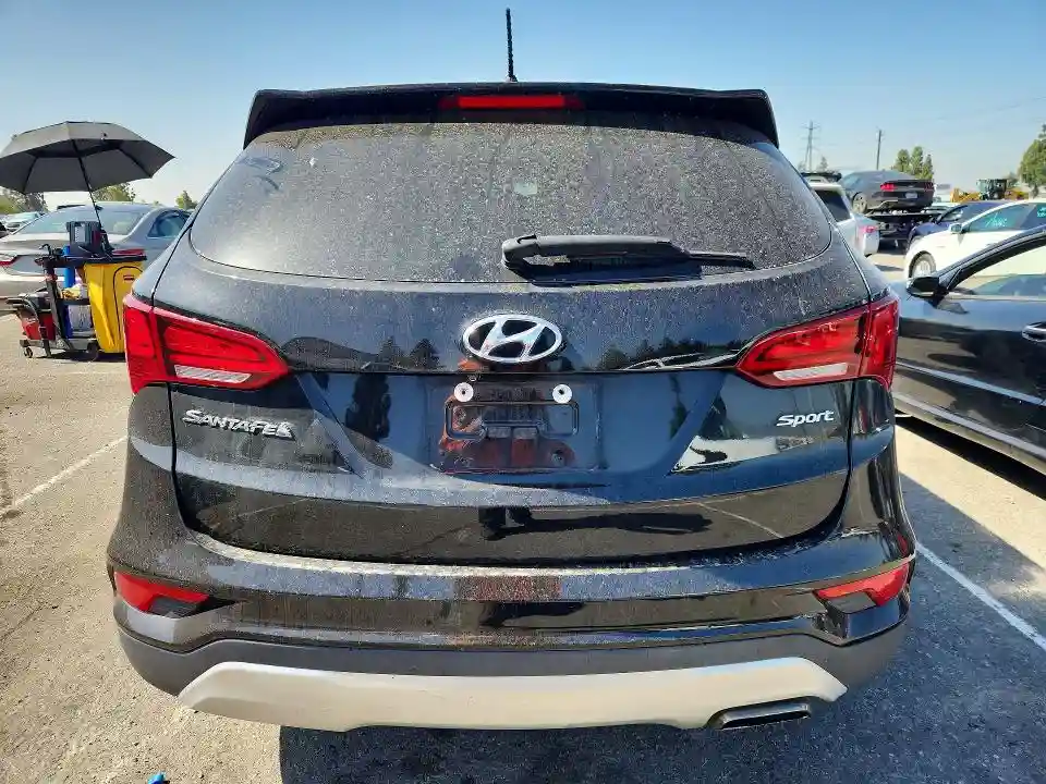 5XYZT3LB0JG569133 2018 HYUNDAI SANTA FE-5