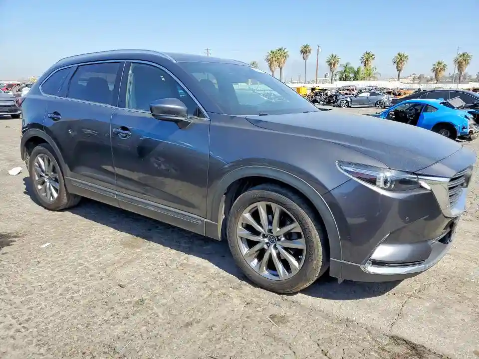 JM3TCBDY8J0202335 2018 MAZDA CX-9-3
