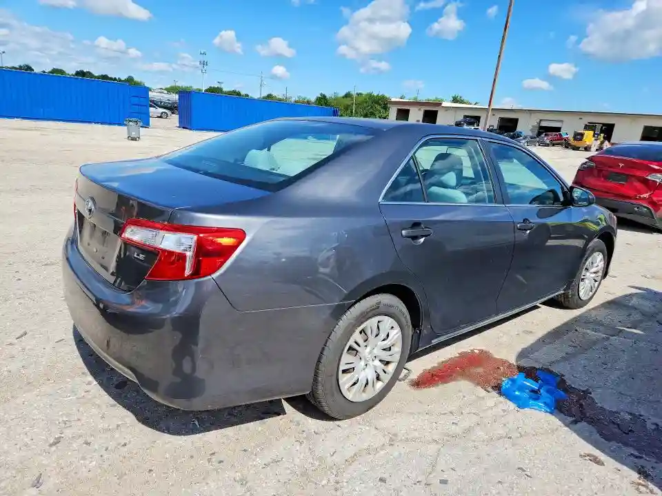 4T4BF1FKXCR199515 2012 TOYOTA CAMRY-2