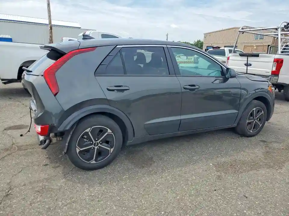 KNDCP3LE7T5316553 2026 KIA NIRO-2
