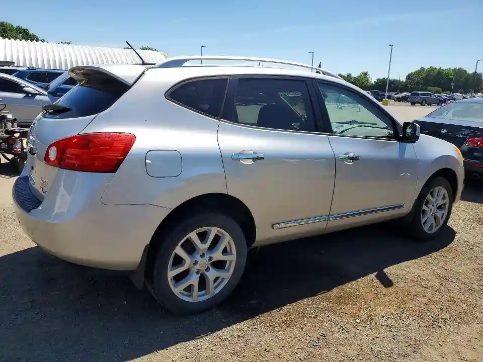 JN8AS5MV7DW645155 2013 NISSAN ROGUE-2