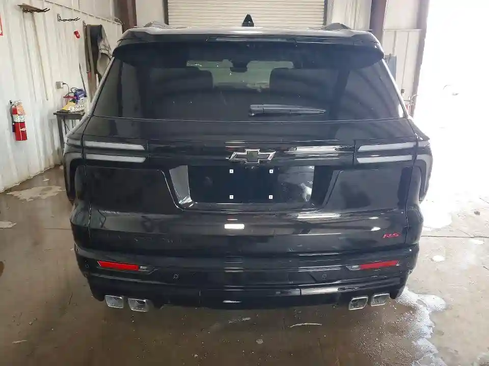 1GNEVLKS7TJ335625 2026 CHEVROLET TRAVERSE-5