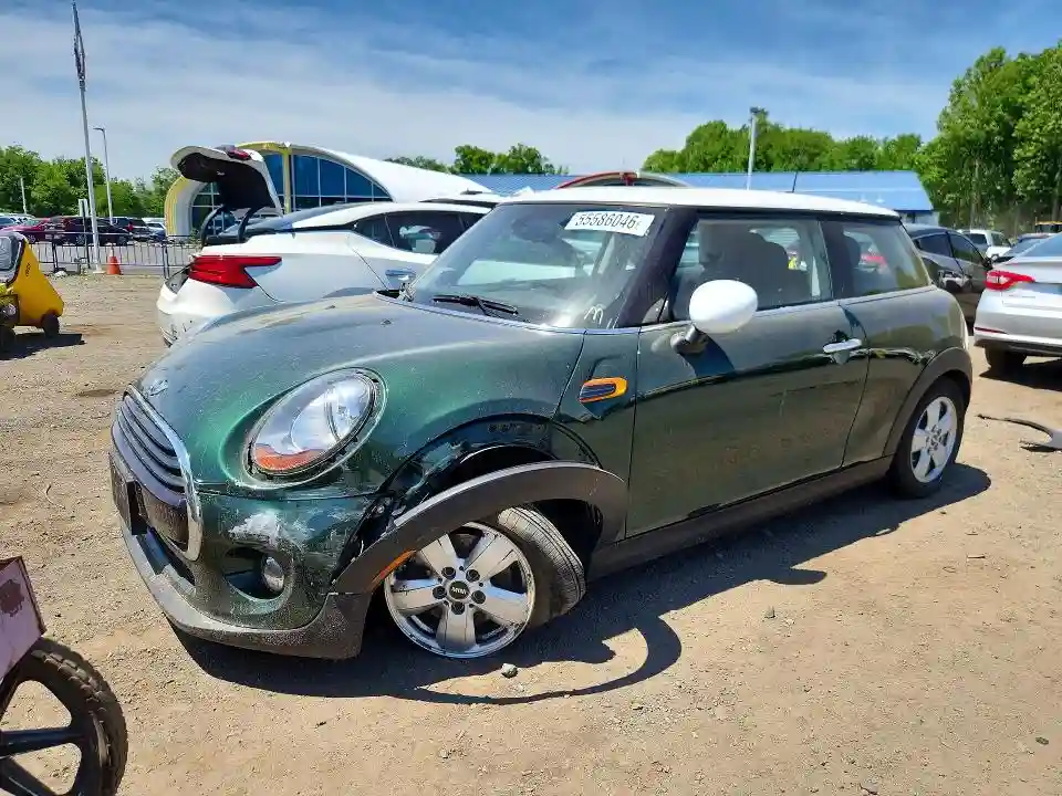 WMWXP5C59J3D02062 2018 MINI COOPER-0