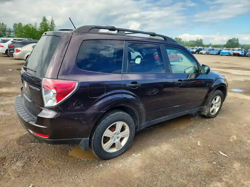 JF2SHCBC7DH405310 2013 SUBARU FORESTER-2