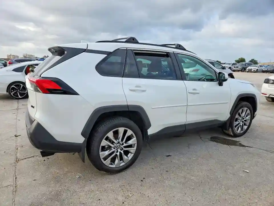 2T3C1RFV8RW342810 2024 TOYOTA RAV4-2