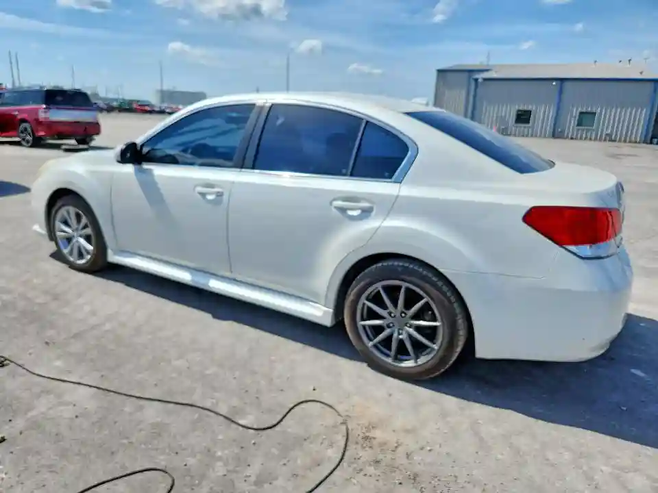 4S3BMBC63E3023030 2014 SUBARU LEGACY-1