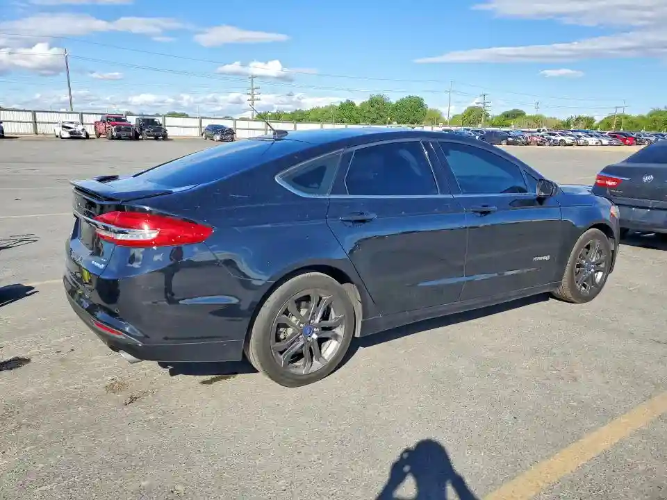 3FA6P0LU9JR136624 2018 FORD FUSION-2