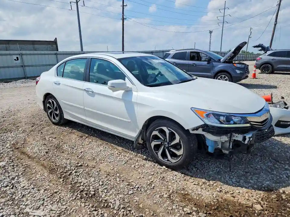 1HGCR2F89HA028060 2017 HONDA ACCORD-3