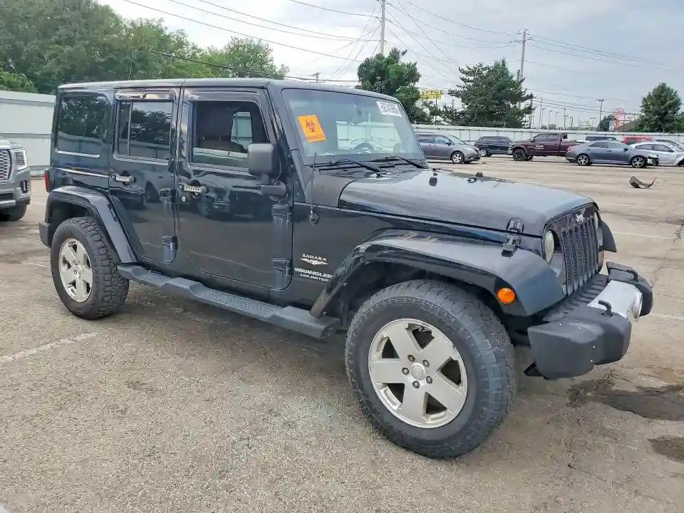 1C4BJWEG2CL113370 2012 JEEP WRANGLER-3