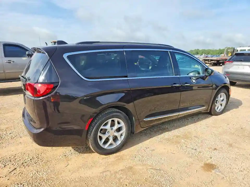 2C4RC1BG4HR552715 2017 CHRYSLER PACIFICA-2
