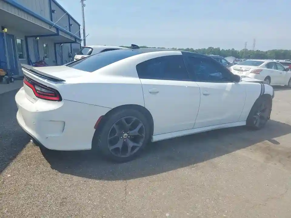 2C3CDXHG0KH584754 2019 DODGE CHARGER-2