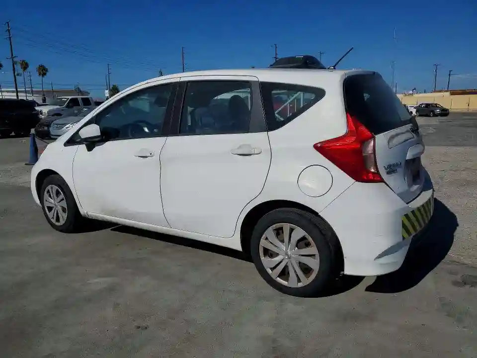3N1CE2CP9HL365930 2017 NISSAN VERSA-1