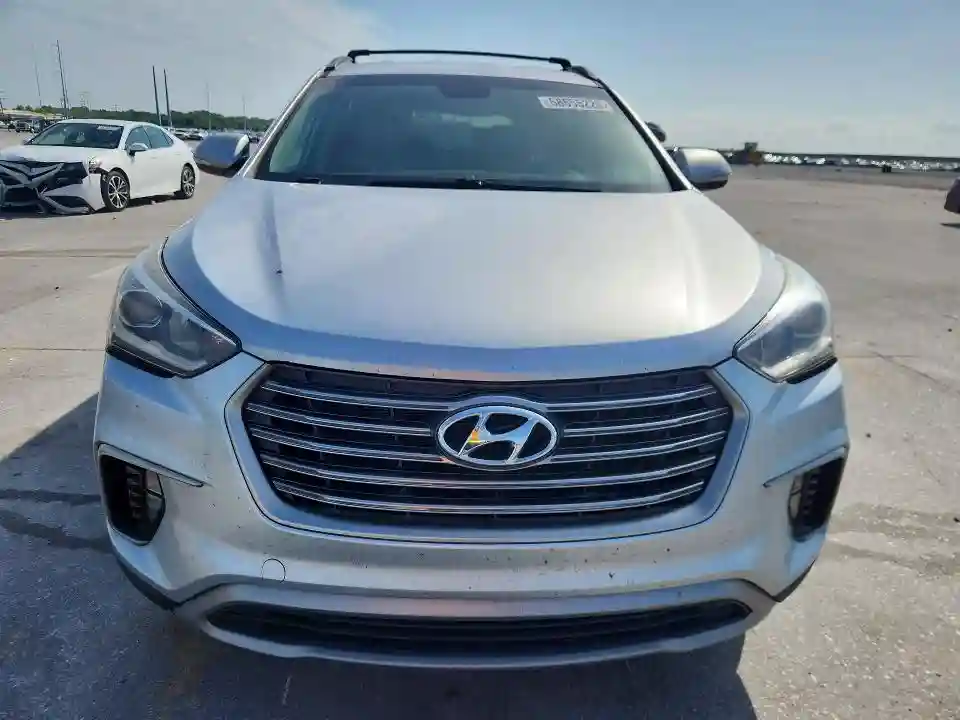 KM8SN4HFXHU233720 2017 HYUNDAI SANTA FE-4