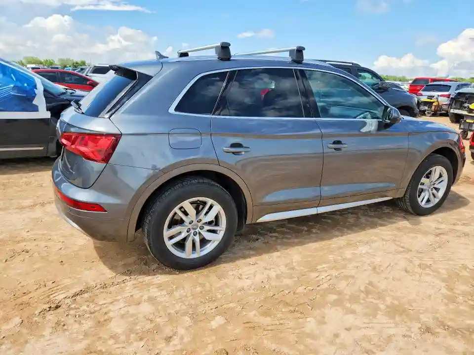 WA1ANAFY0L2058993 2020 AUDI Q5-2