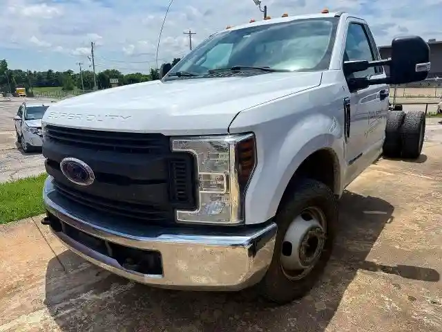 1FDRF3GT1JEB69774 2018 FORD F350-1