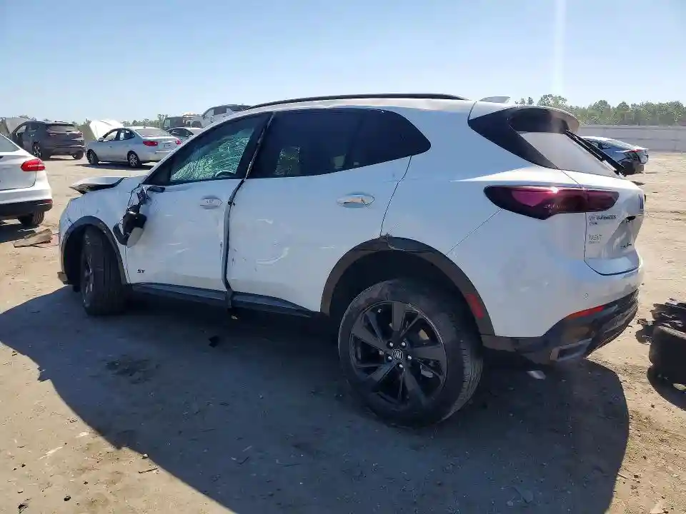 LRBFZLE49SD010677 2025 BUICK ENVISION S-1
