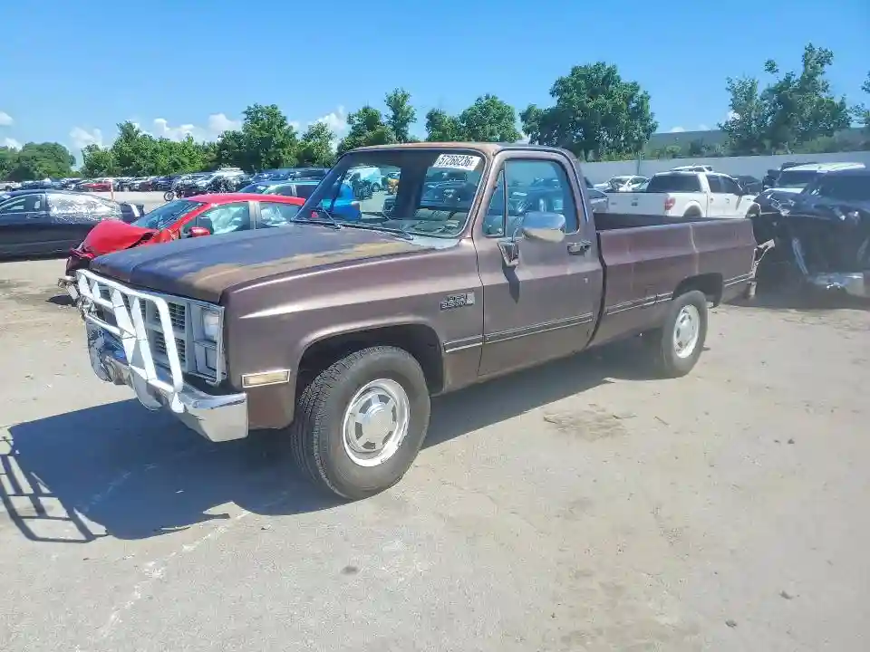 1GTGC24M4DS501742 1983 GMC C/K/R2500-0