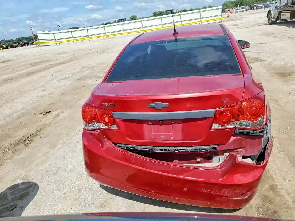 1G1PF5S98B7103448 2011 CHEVROLET CRUZE-5