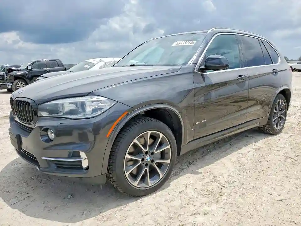 5UXKR6C55F0J75411 2015 BMW X5-0