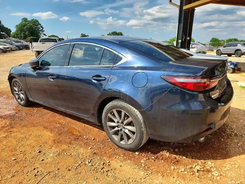 JM1GL1UM9J1313407 2018 MAZDA 6-1