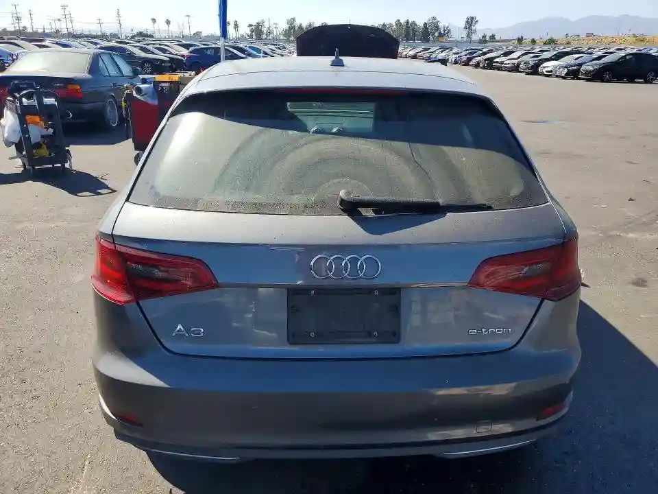 WAUUPBFF0GA132827 2016 AUDI A3-5