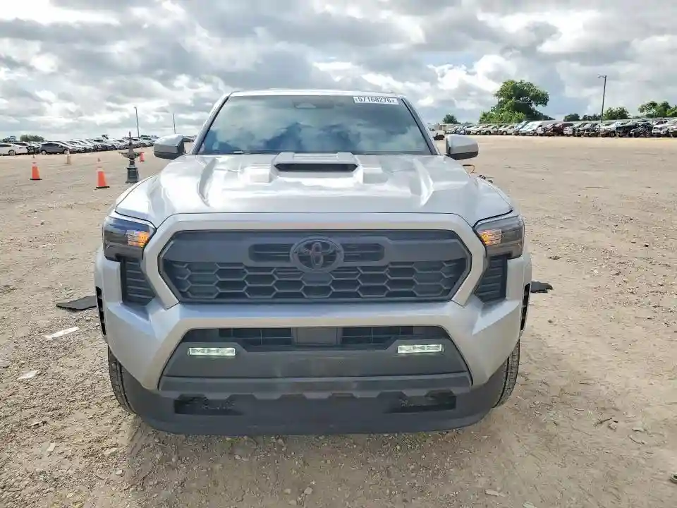 3TMKB5FN0RM020424 2024 TOYOTA TACOMA-4