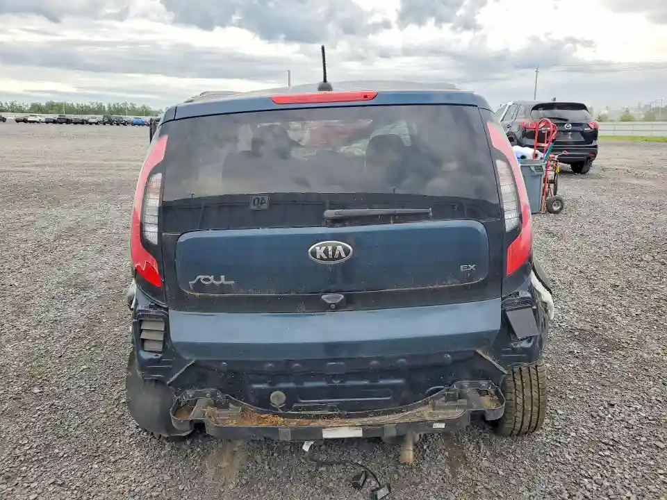 KNDJP3A51J7512418 2018 KIA SOUL-5