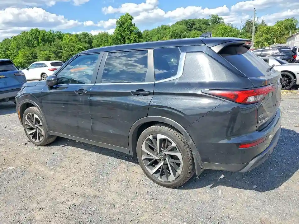 JA4J4TA86NZ033421 2022 MITSUBISHI OUTLANDER-1
