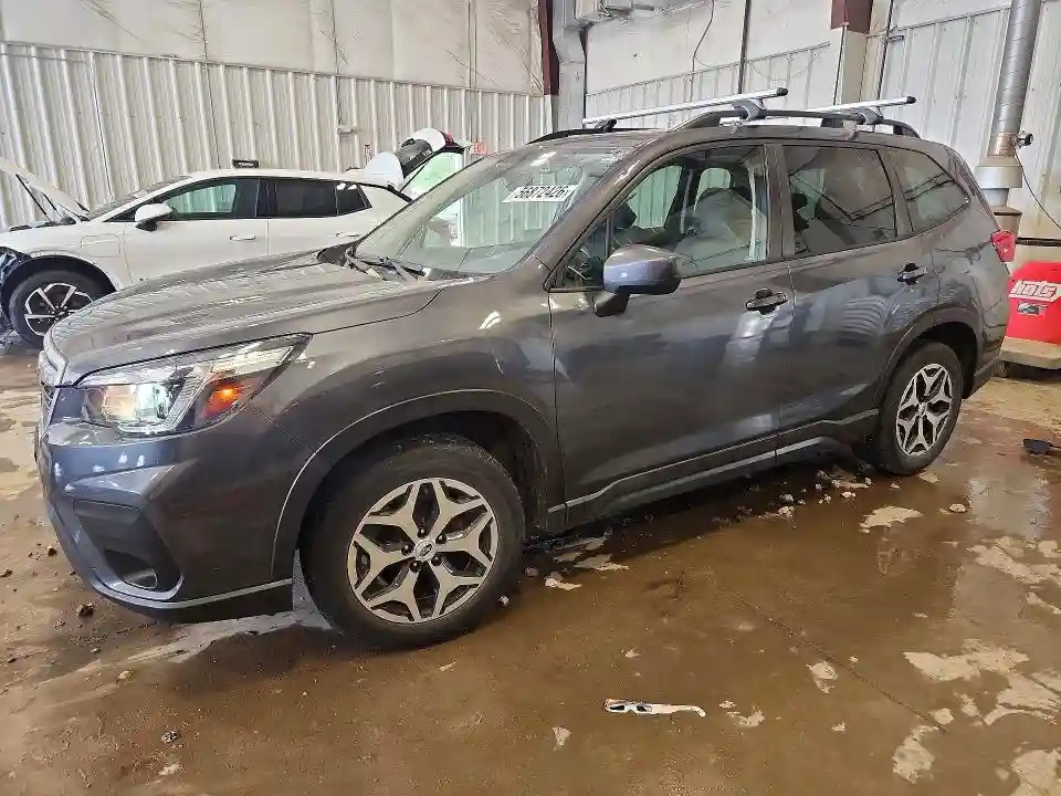 2020 SUBARU FORESTER