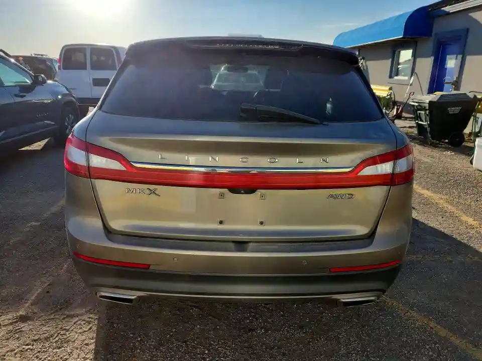 2LMTJ8LR7GBL68185 2016 LINCOLN MKX-5