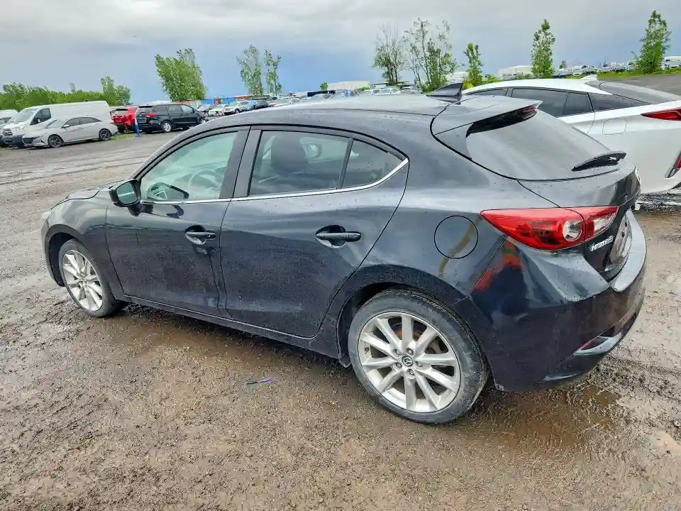 3MZBN1M32JM202158 2018 MAZDA 3-1