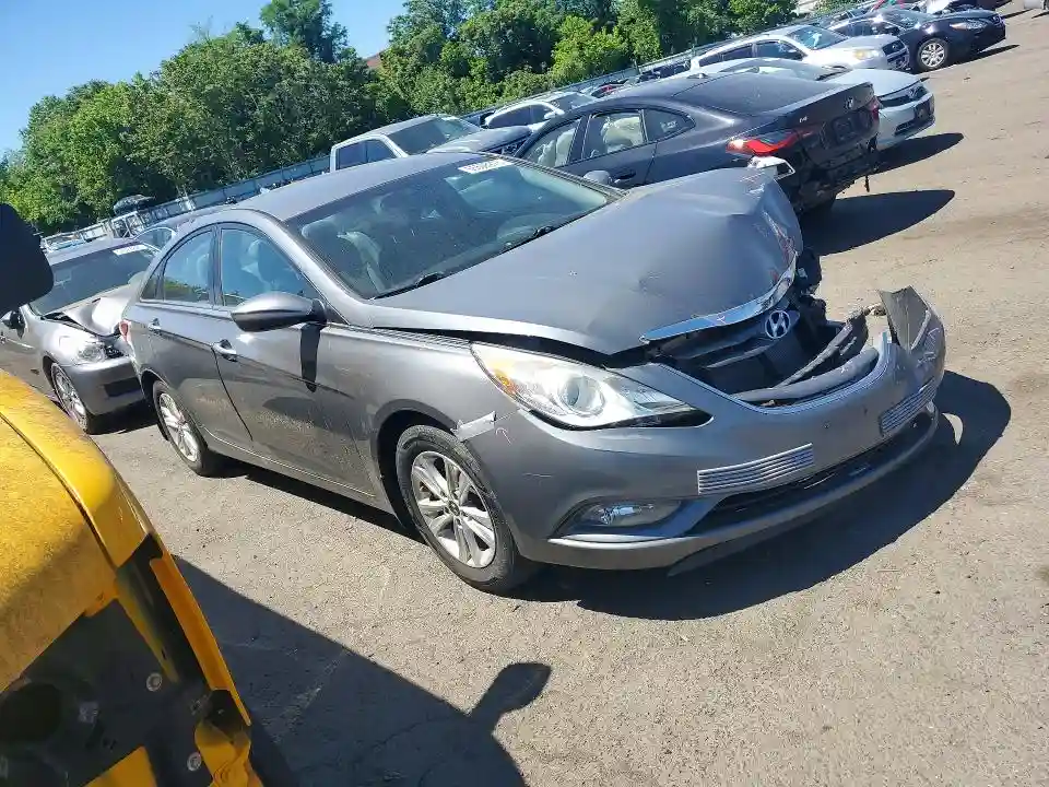 5NPEB4AC4DH682180 2013 HYUNDAI SONATA-3