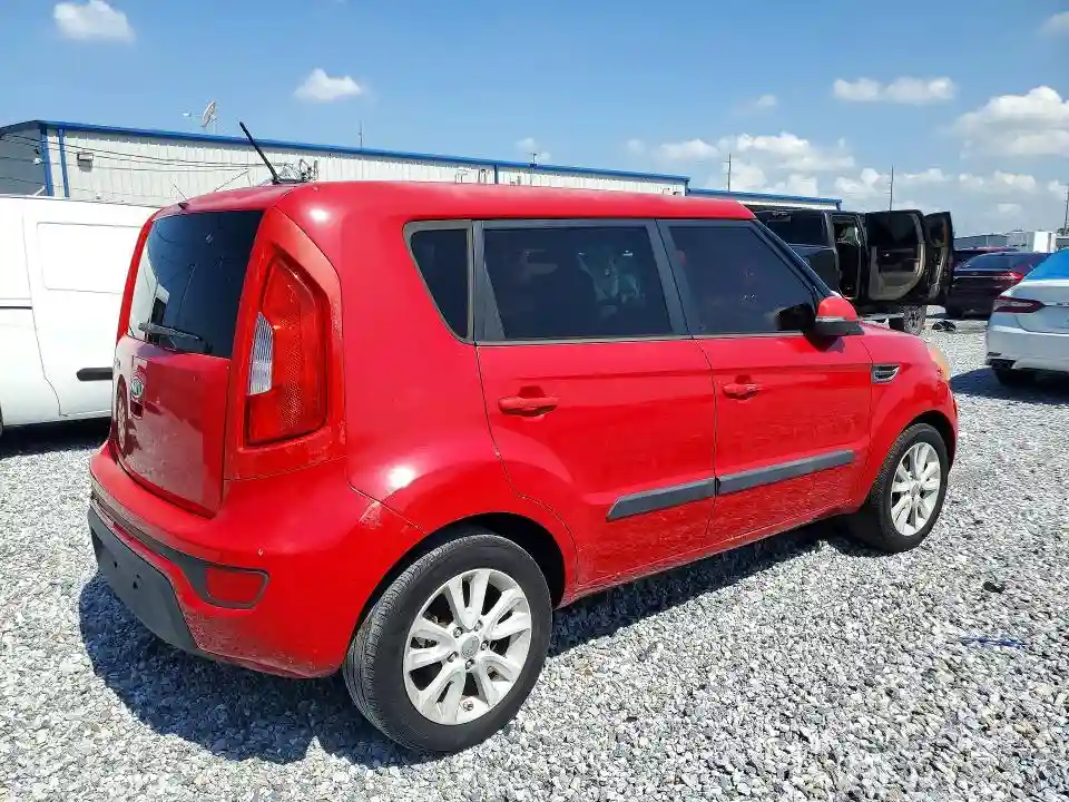 KNDJT2A67C7384042 2012 KIA SOUL-2