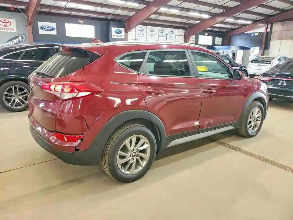 KM8J3CA49JU641586 2018 HYUNDAI TUCSON-2