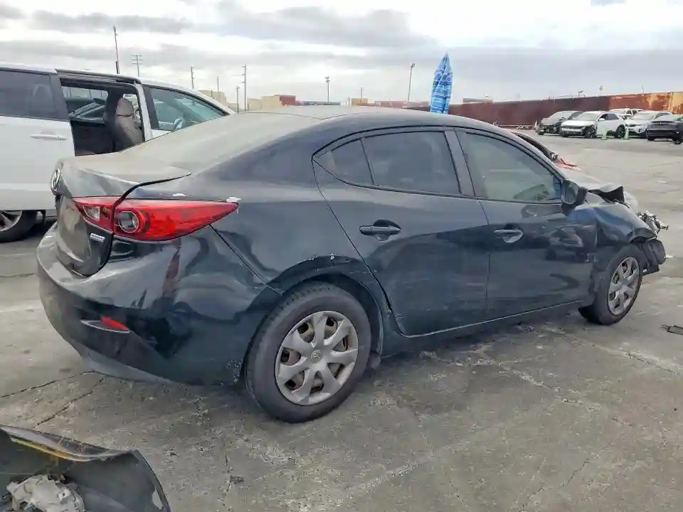 3MZBM1U74FM127380 2015 MAZDA 3-2