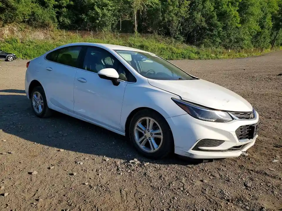 1G1BE5SM1H7256845 2017 CHEVROLET CRUZE-3