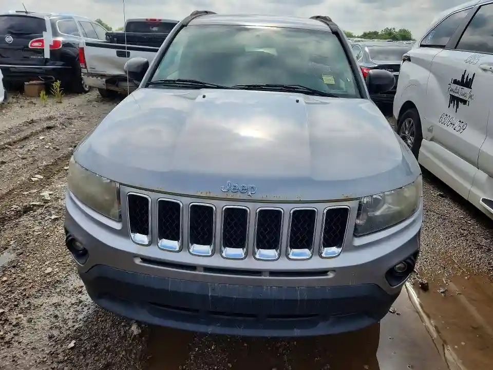 1C4NJCBA8GD512599 2016 JEEP COMPASS-4