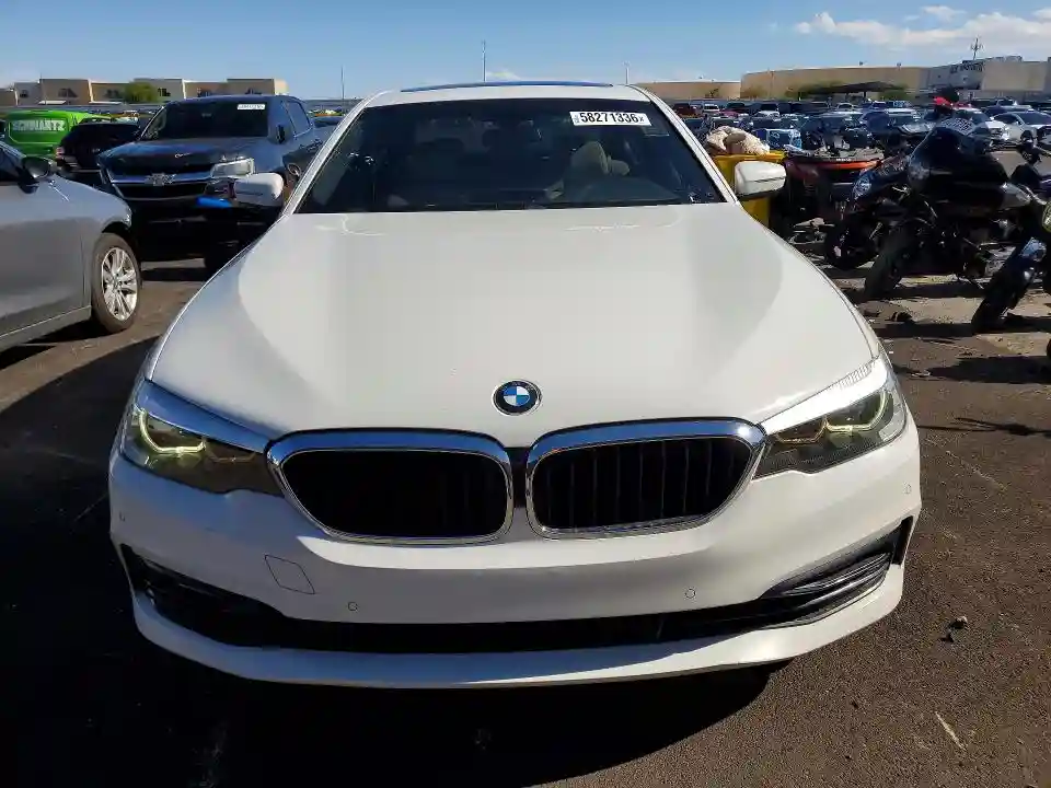 WBAJA5C59JWA36564 2018 BMW 5 SERIES-4