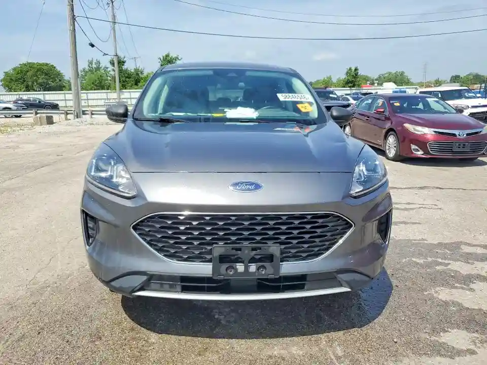 1FMCU9G60NUA38162 2022 FORD ESCAPE-4