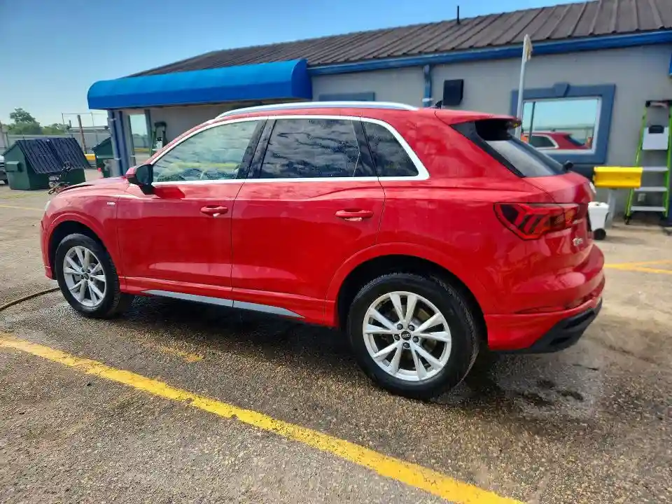 WA1DECF32S1059421 2025 AUDI Q3-1