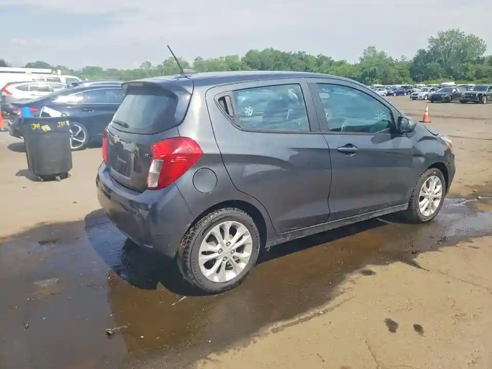 KL8CD6SA8MC716491 2021 CHEVROLET SPARK-2