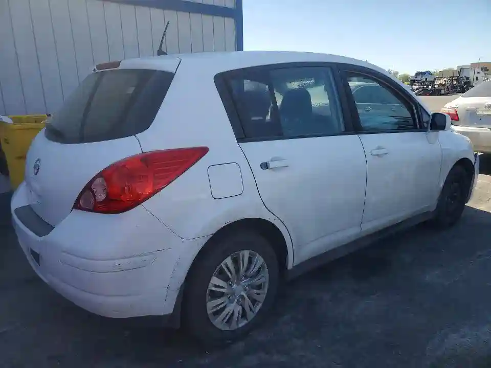 3N1BC1CP8CK213051 2012 NISSAN VERSA-2