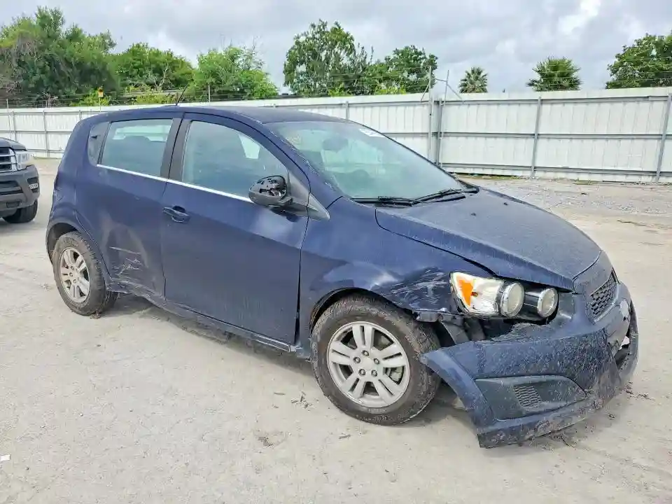 1G1JC6SH3F4115462 2015 CHEVROLET SONIC-3