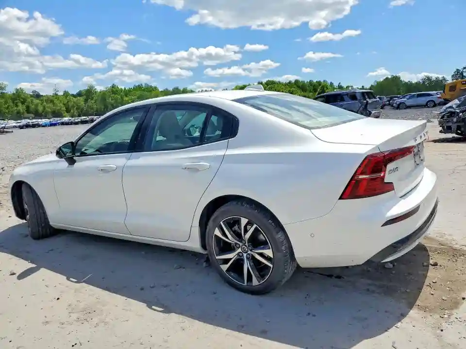 7JRL12TL3RG326554 2024 VOLVO S60-1