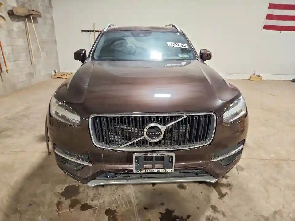YV4A22PK5J1321560 2018 VOLVO XC90-4