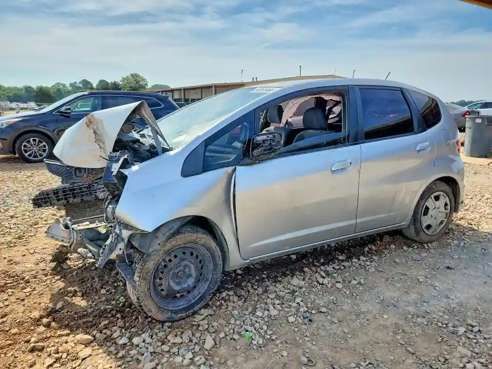 JHMGE8H35DC073185 2013 HONDA FIT-0